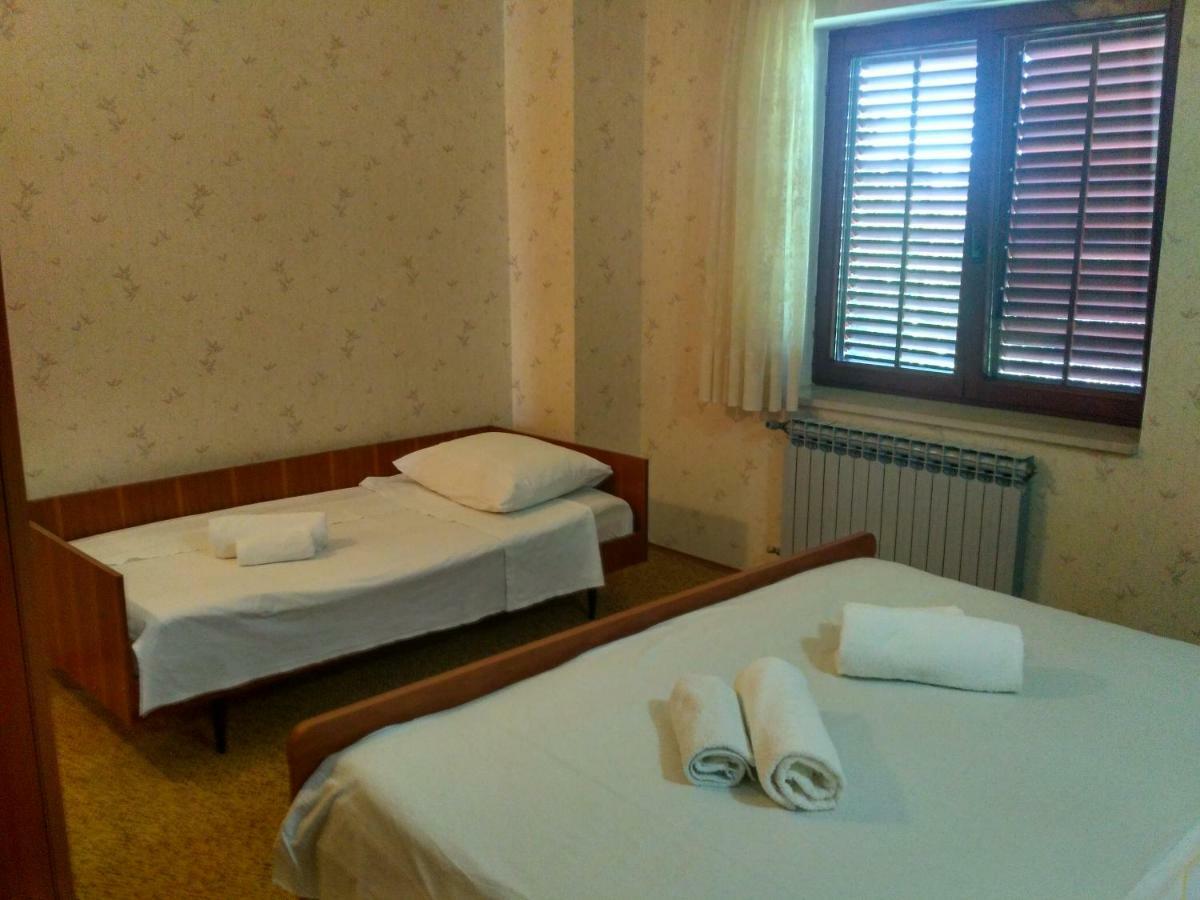 Apartmani Tonica Sukošan Zewnętrze zdjęcie