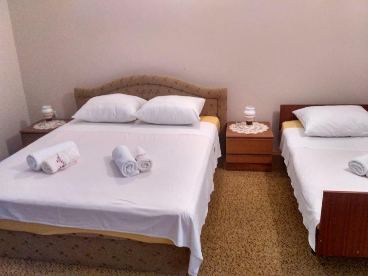 Apartmani Tonica Sukošan Zewnętrze zdjęcie